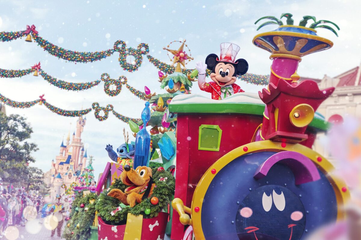 Anticipating Disney Magic: A Breakdown of Seasonal Changes at Disneyland