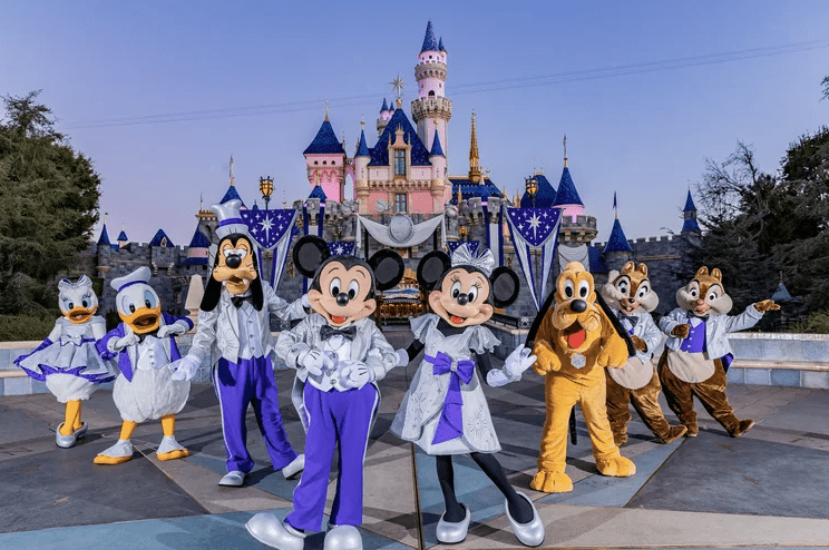 Anticipating Disney Magic: A Breakdown of Seasonal Changes at Disneyland