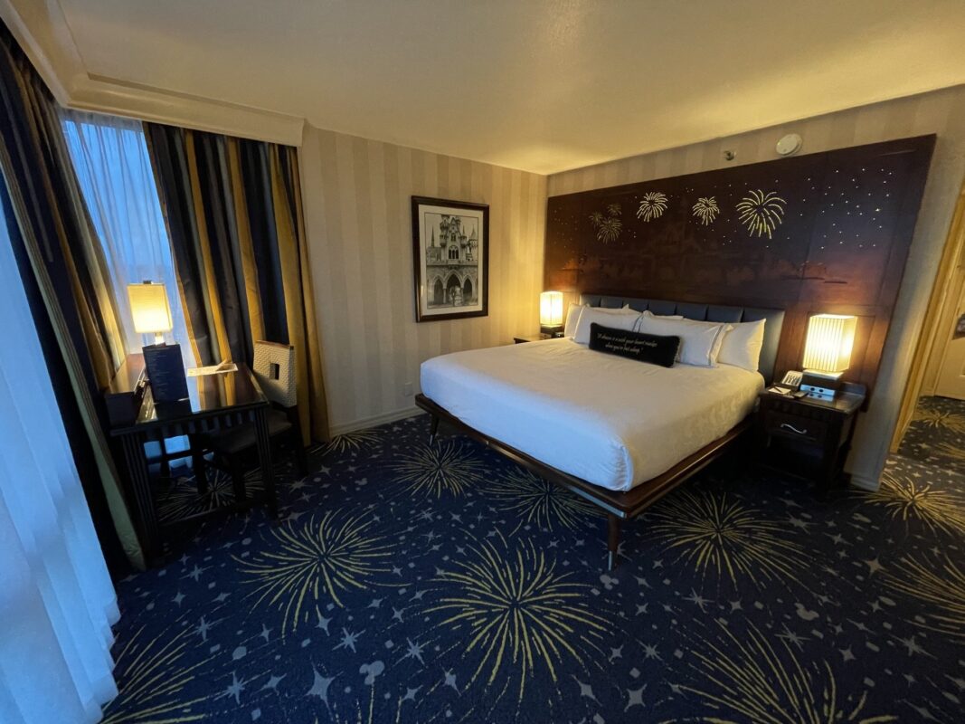 Decoding Disneyland Hotel Suites: A Comprehensive Review to Find Your Match