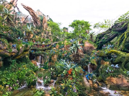 Exploring the Art of World-Building in Disneys Avatar: Pandora at Animal Kingdom